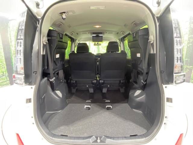 Toyota VOXY 2015-08 21527-11