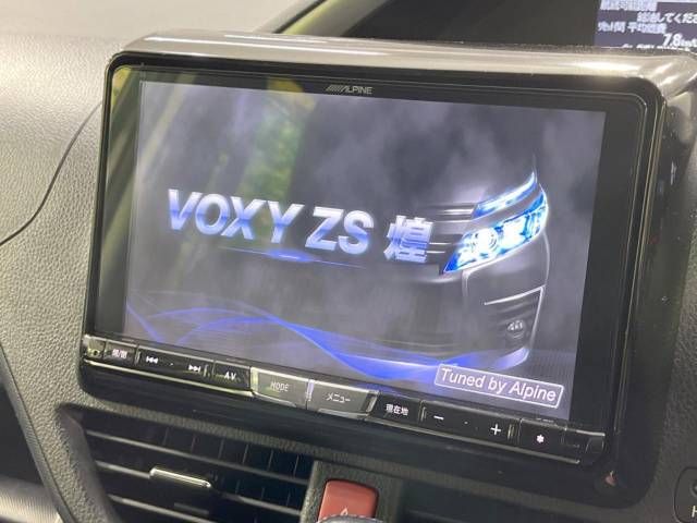 Toyota VOXY 2015-08 21527-4