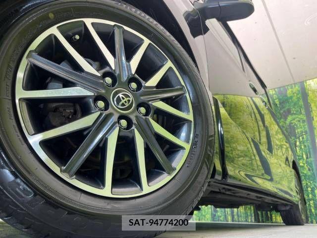 Toyota VOXY 2015-08 340247-12