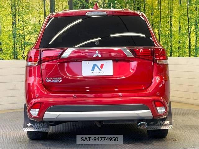 Mitsubishi OUTLANDER PHEV 2016-01 281157-15