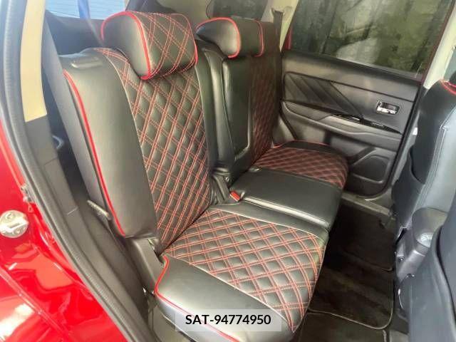 Mitsubishi OUTLANDER PHEV 2016-01 281157-9