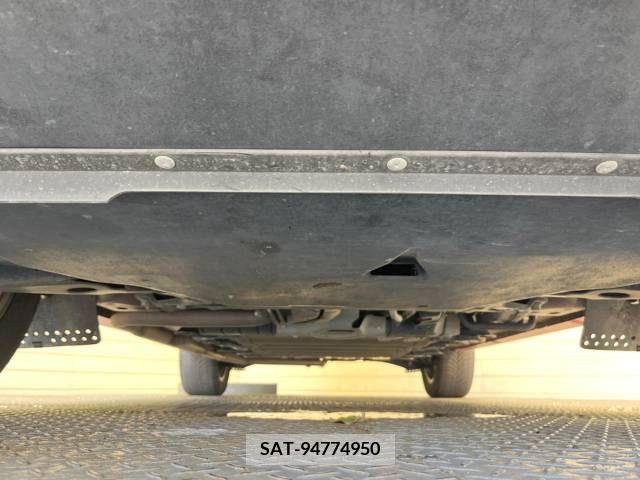 Mitsubishi OUTLANDER PHEV 2016-01 281157-19