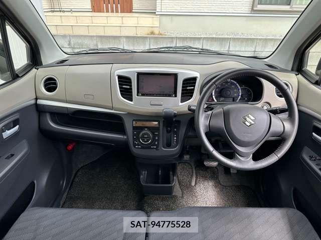 Suzuki WAGON R 2012-10 241345-1