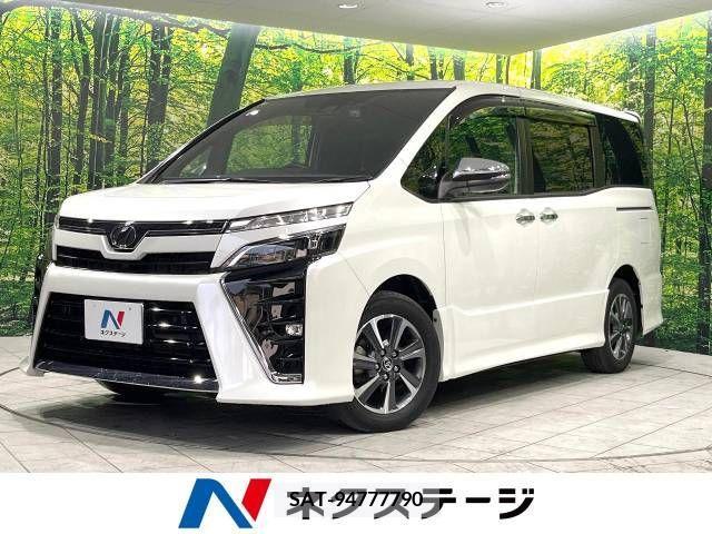 Toyota VOXY 2019-04 370424-0