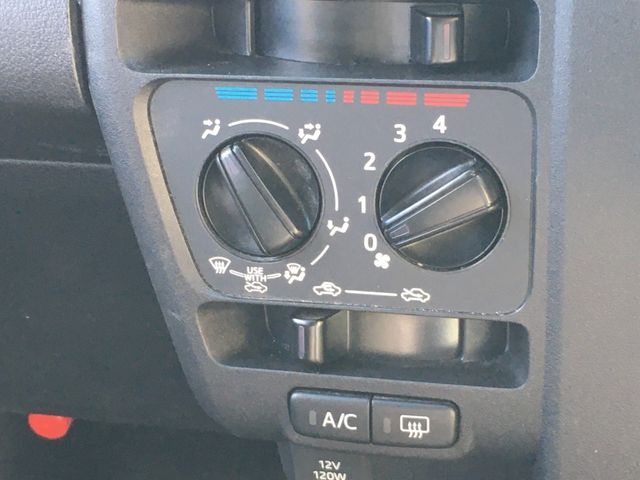 Daihatsu HIJET CARGO 2022-01 27491-17