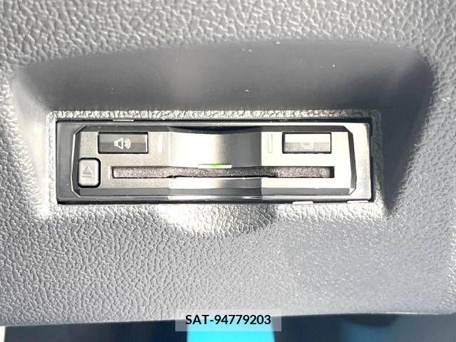 Toyota PRIUS 2016-05 250838-9
