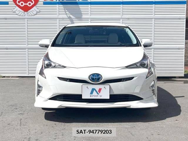 Toyota PRIUS 2016-05 250838-16