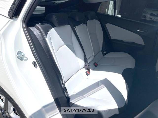 Toyota PRIUS 2016-05 250838-11
