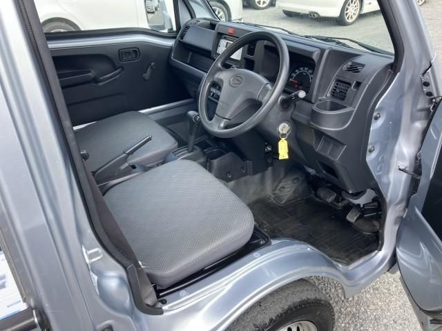 Daihatsu HIJET TRUCK 2015-08 21339-1