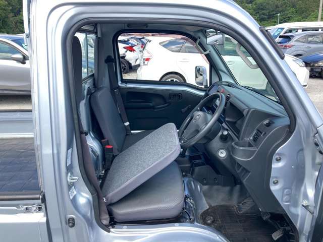 Daihatsu HIJET TRUCK 2015-08 21339-17