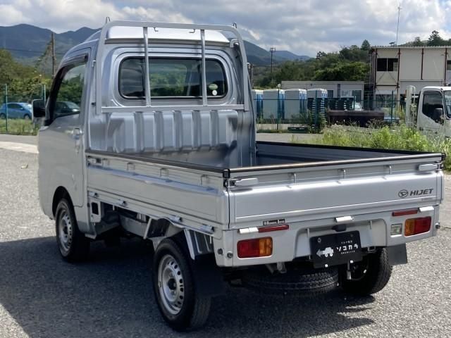 Daihatsu HIJET TRUCK 2015-08 21339-6