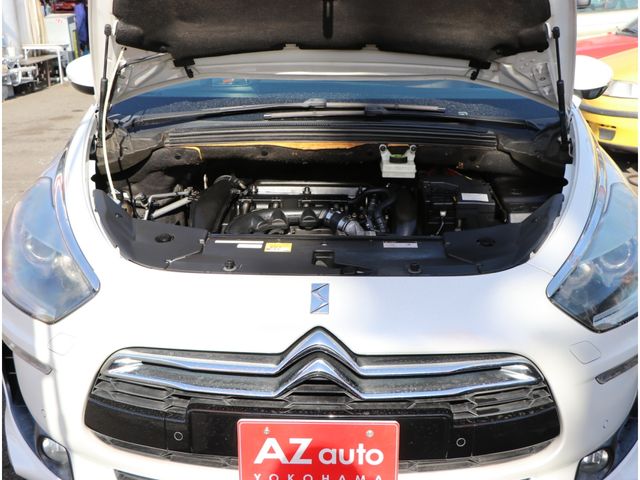 Citroen DS5 2013-05 879-18