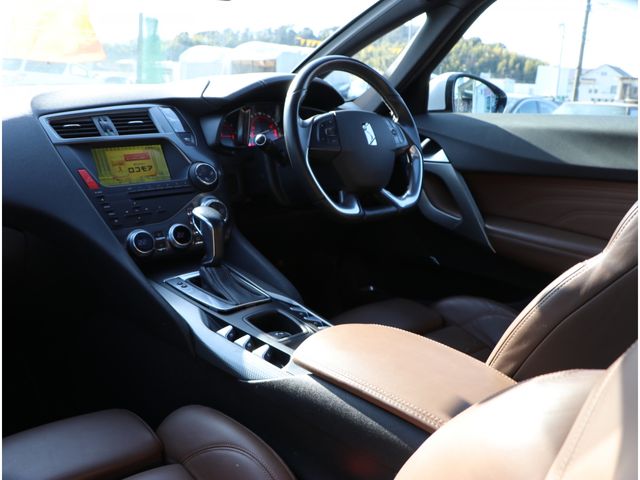 Citroen DS5 2013-05 879-8