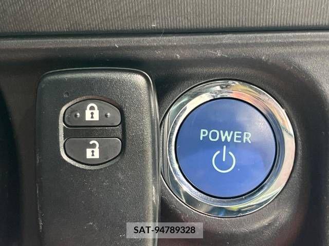 Toyota AQUA 2012-06 346751-5