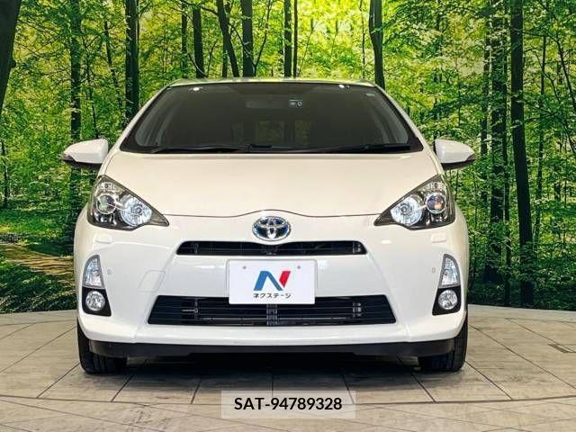 Toyota AQUA 2012-06 346751-14