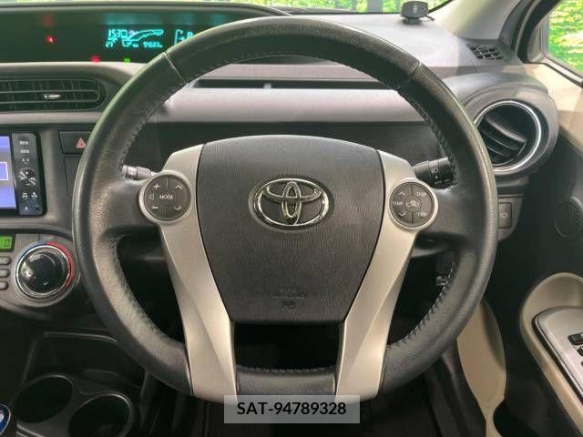 Toyota AQUA 2012-06 346751-11