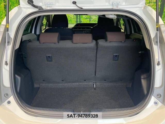Toyota AQUA 2012-06 346751-10