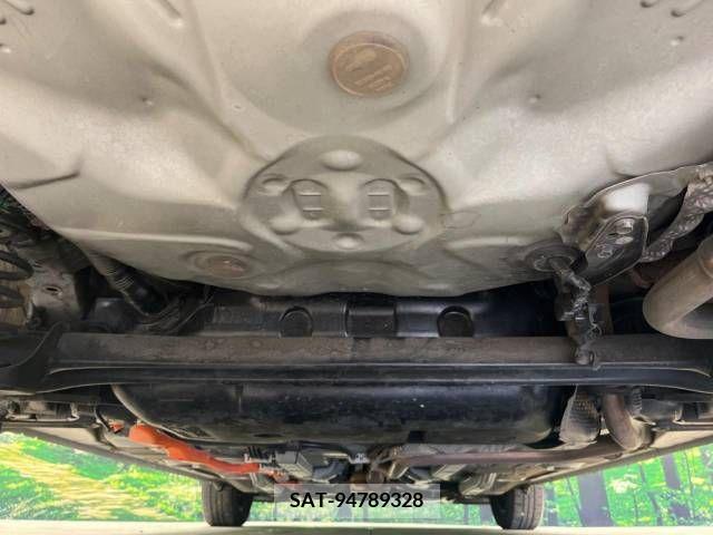 Toyota AQUA 2012-06 346751-19