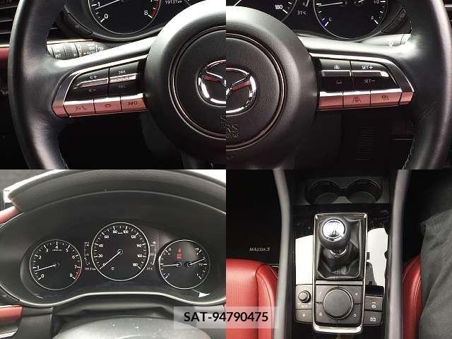Mazda MAZDA3 2022-02 301094-5