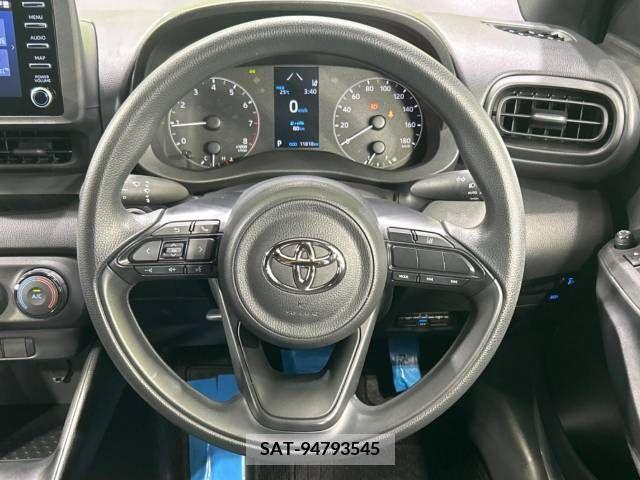 Toyota YARIS 2023-02 290792-11