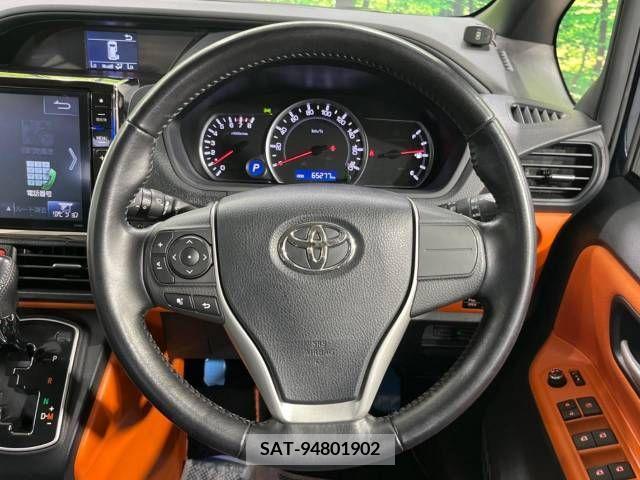 Toyota VOXY 2014-08 321406-12