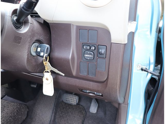 Toyota PASSO 2010-06 2368-8
