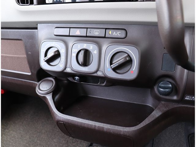 Toyota PASSO 2010-06 2368-21