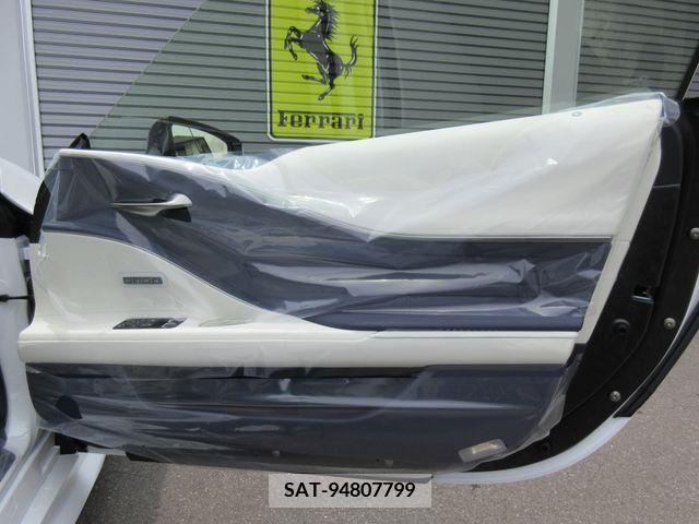 Lexus LC 2023-04 200450-22