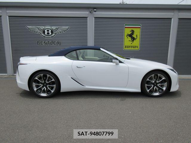 Lexus LC 2023-04 200450-10