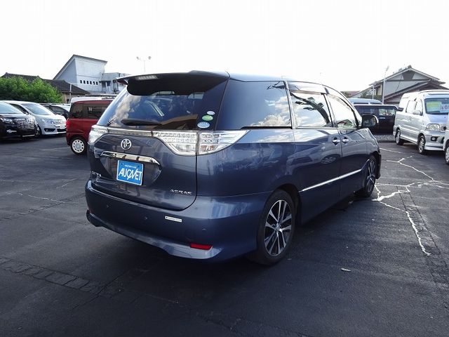 Toyota ESTIMA 2013-09 4597-3