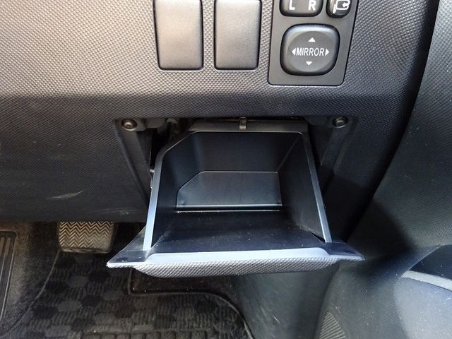 Toyota ESTIMA 2013-09 4597-28
