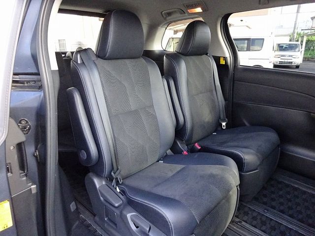 Toyota ESTIMA 2013-09 4597-9