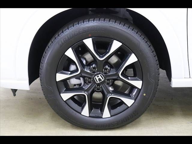 Honda ZR-V 2023-06 7774-23