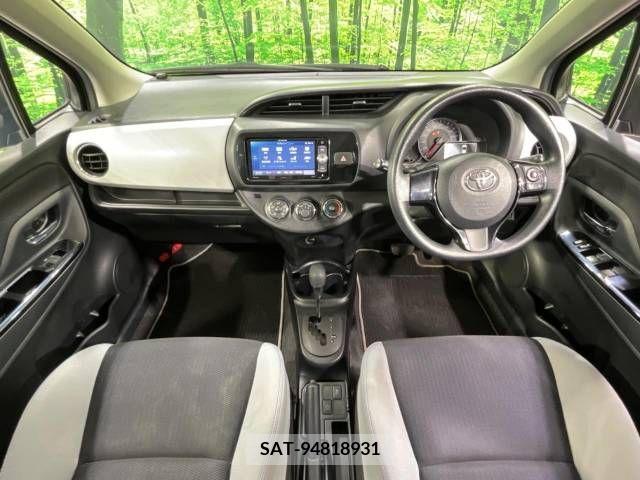 Toyota VITZ 2015-08 337026-1