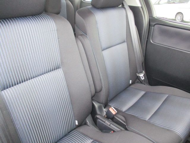Toyota NOAH 2014-02 480-4