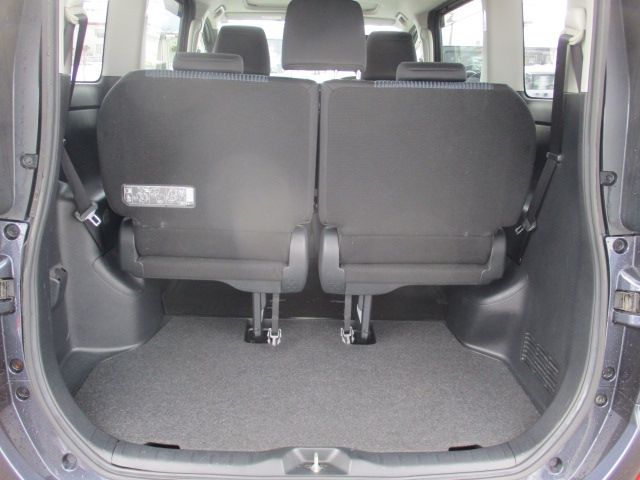 Toyota NOAH 2014-02 480-6