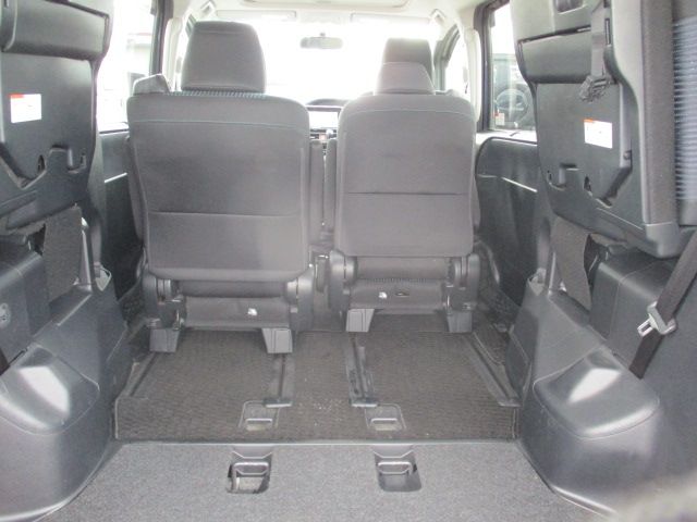 Toyota NOAH 2014-02 480-7