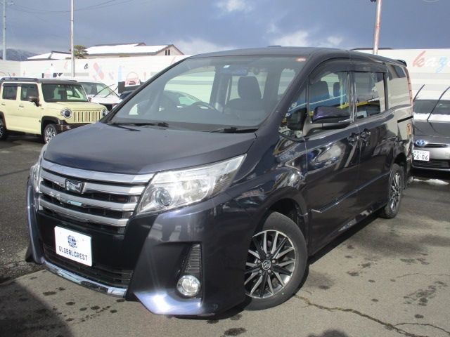 Toyota NOAH 2014-02 480-0