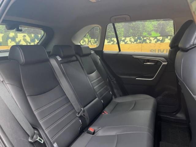 Toyota RAV4 2019-12 16415-12