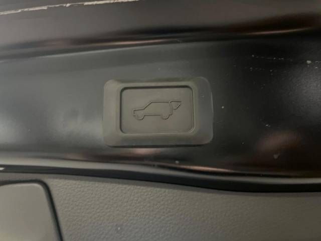 Toyota RAV4 2019-12 16415-9