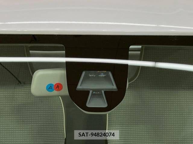 Suzuki ALTO 2018-11 325601-2