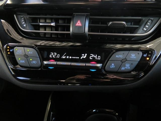 Toyota C-HR 2021-02 10069-15