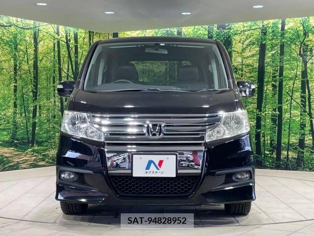 Honda STEP WGN 2010-06 324611-14