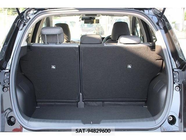Nissan NOTE 2022-10 352108-18