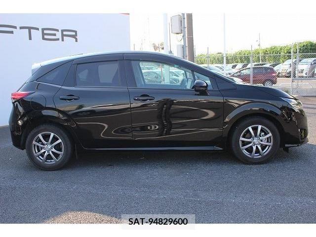 Nissan NOTE 2022-10 352108-8