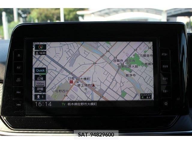 Nissan NOTE 2022-10 352108-6