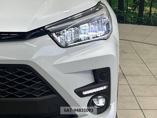 Toyota RAIZE 2023-04 354418-12
