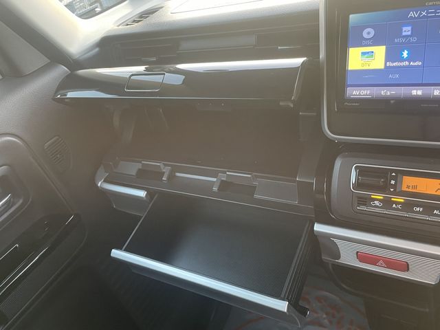 Suzuki SPACIA 2017-12 9092-19