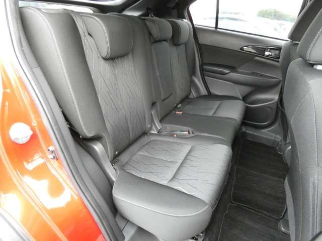 Mitsubishi ECLIPSE CROSS 2019-06 18743-6