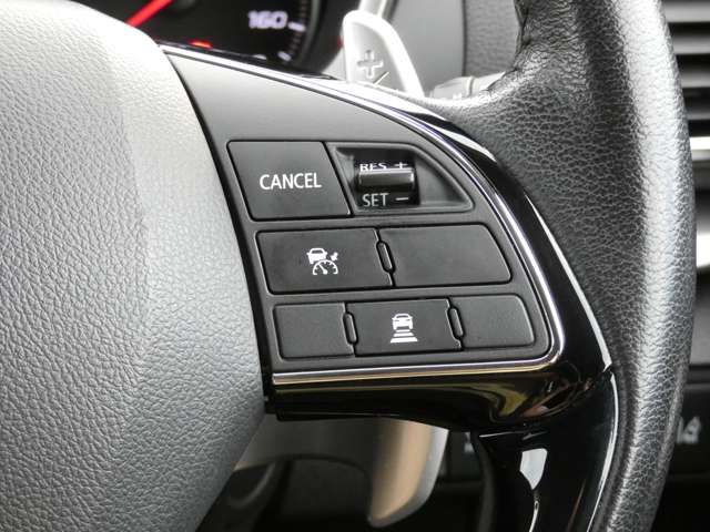 Mitsubishi ECLIPSE CROSS 2019-06 18743-17